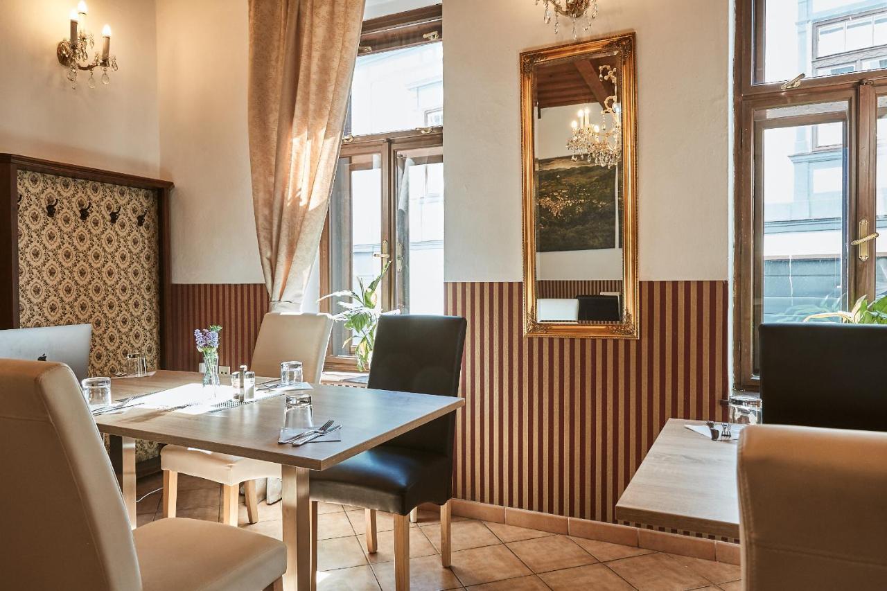 Salamander Hotel Banska Stiavnica Ngoại thất bức ảnh
